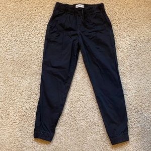 LEAVING CLOSET! 
Abercrombie Kids joggers/pants size XS.